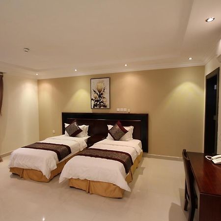 Taleen Alaqiq Hotel Apartments Рияд Екстериор снимка
