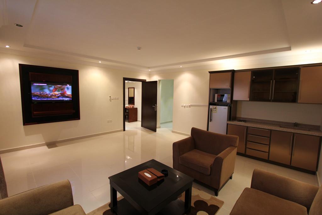 Taleen Alaqiq Hotel Apartments Рияд Стая снимка